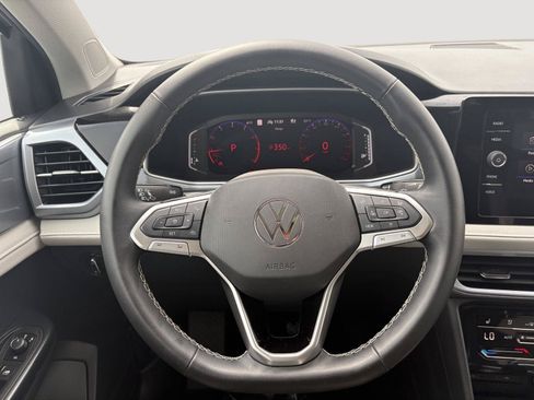 Certified 2025 Volkswagen Taos SEL AWD/4WD image 16