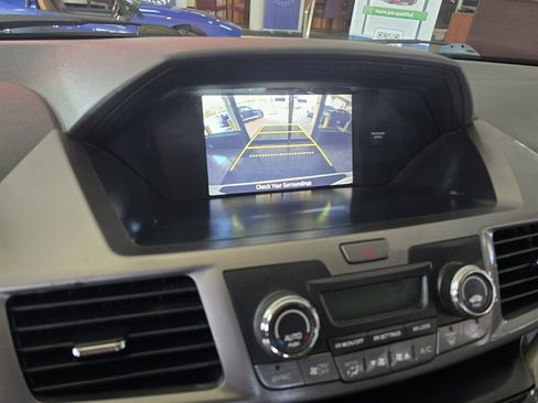 Used 2016 Honda Odyssey EX image 21