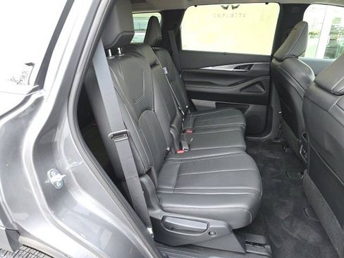 Certified 2024 INFINITI QX60 Luxe image 19