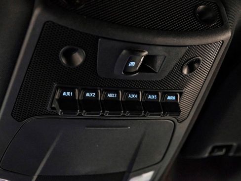 Used 2022 Ford F450 Platinum w/ FX4 Off-Road Package image 25