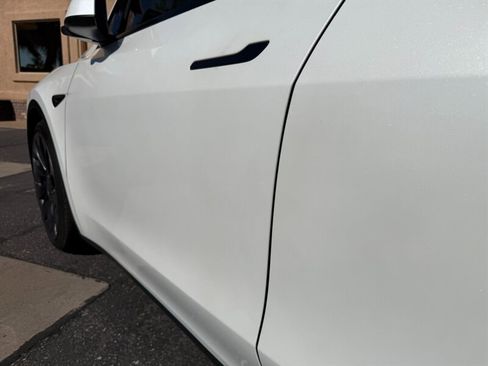 Used 2021 Tesla Model Y Performance AWD/4WD image 27