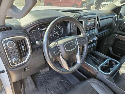 Used 2020 GMC Sierra 3500 Denali w/ Denali Ultimate Package AWD/4WD image 14