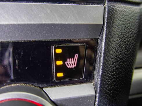 Used 2016 Subaru Legacy 2.5i Limited image 13