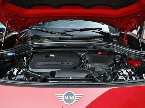 Used 2025 MINI Cooper Countryman S w/ Comfort Package Max image 32