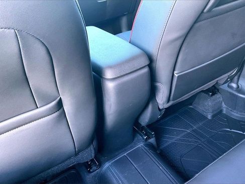 Used 2024 Chevrolet TrailBlazer RS w/ Driver Confidence Package image 14