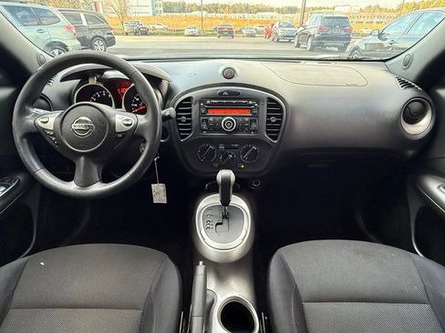 Used 2013 Nissan Juke S image 3