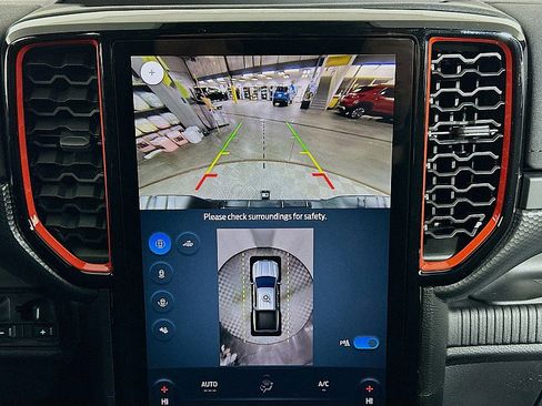 New 2025 Ford Ranger Raptor image 17