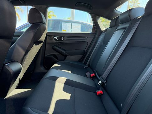 Used 2025 Honda Civic Sport image 23