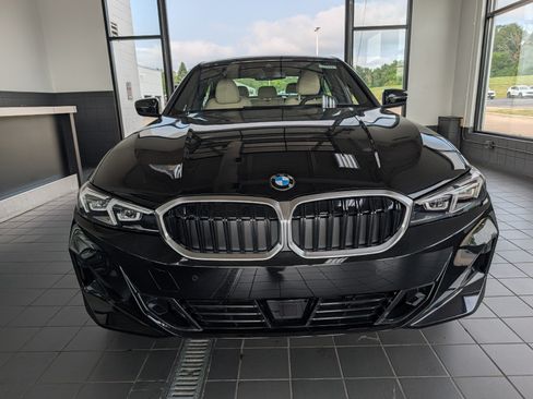 New 2026 BMW 330i xDrive Sedan w/ Convenience Package AWD/4WD image 8