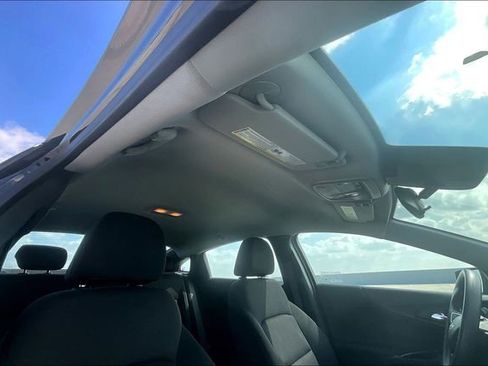 Used 2024 Chevrolet Malibu LT image 27