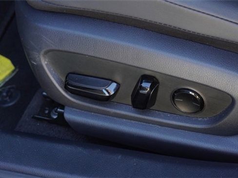 Used 2024 Lexus ES 250 w/ Premium Package image 21