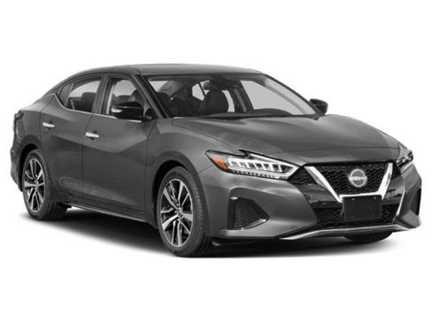 Used 2023 Nissan Maxima SV w/ Floor Mat Group FWD image 9