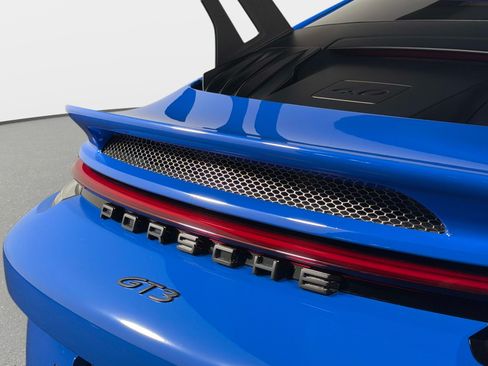 Used 2022 Porsche 911 GT3 RWD image 24