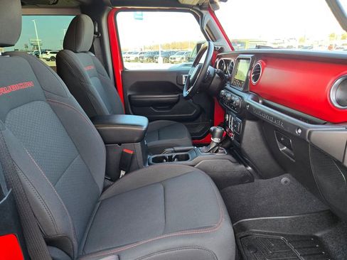 Used 2021 Jeep Wrangler Rubicon image 25