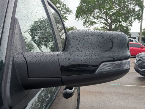 New 2026 RAM 1500 4x4 Crew Cab image 12