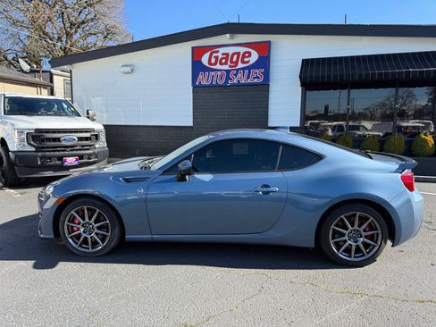 Used 2018 Subaru BRZ Limited w/ 50th Anniversary Edition image 3