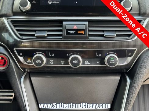 Used 2022 Honda Accord Sport image 27