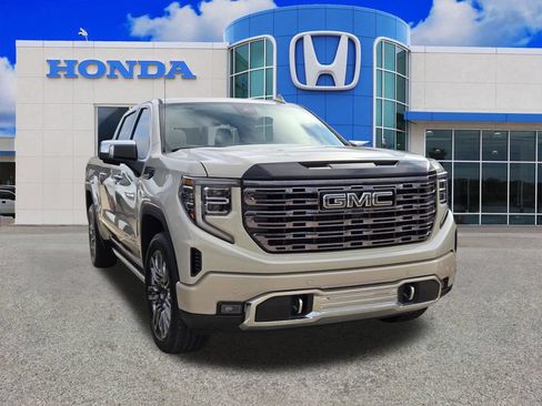 Used 2026 GMC Sierra 1500 Denali Ultimate AWD/4WD image 13