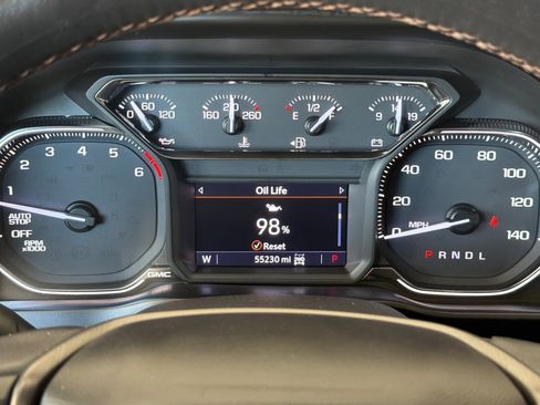 Used 2019 GMC Sierra 1500 AT4 w/ AT4 Premium Package image 23