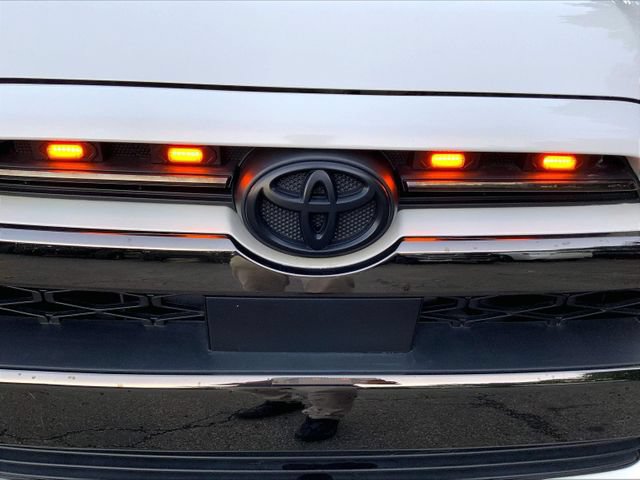 Used 2021 Toyota 4Runner Nightshade AWD/4WD image 5