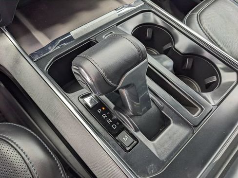 Used 2025 Ford F150 Platinum AWD/4WD image 25