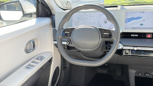 Used 2023 Hyundai Ioniq 5 Limited AWD/4WD image 25