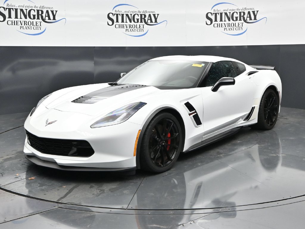 Used 2019 Chevrolet Corvette Grand Sport RWD image 3