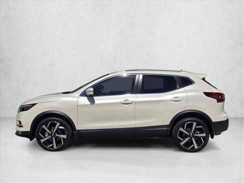 Used 2022 Nissan Rogue Sport SL w/ Premium Package image 8