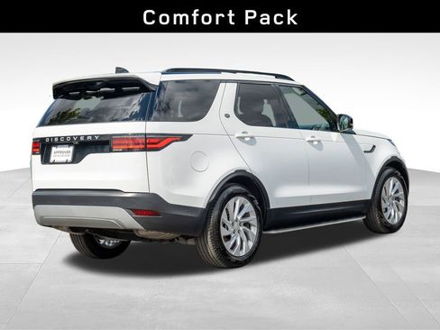 Certified 2024 Land Rover Discovery S image 4