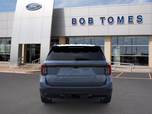 New 2026 Ford Explorer ST-Line w/ Premium Package image 7