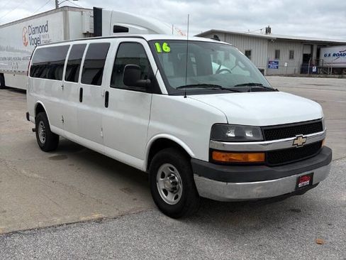 Used 2016 Chevrolet Express 3500 LT w/ LT Preferred Equipment Group RWD image 1