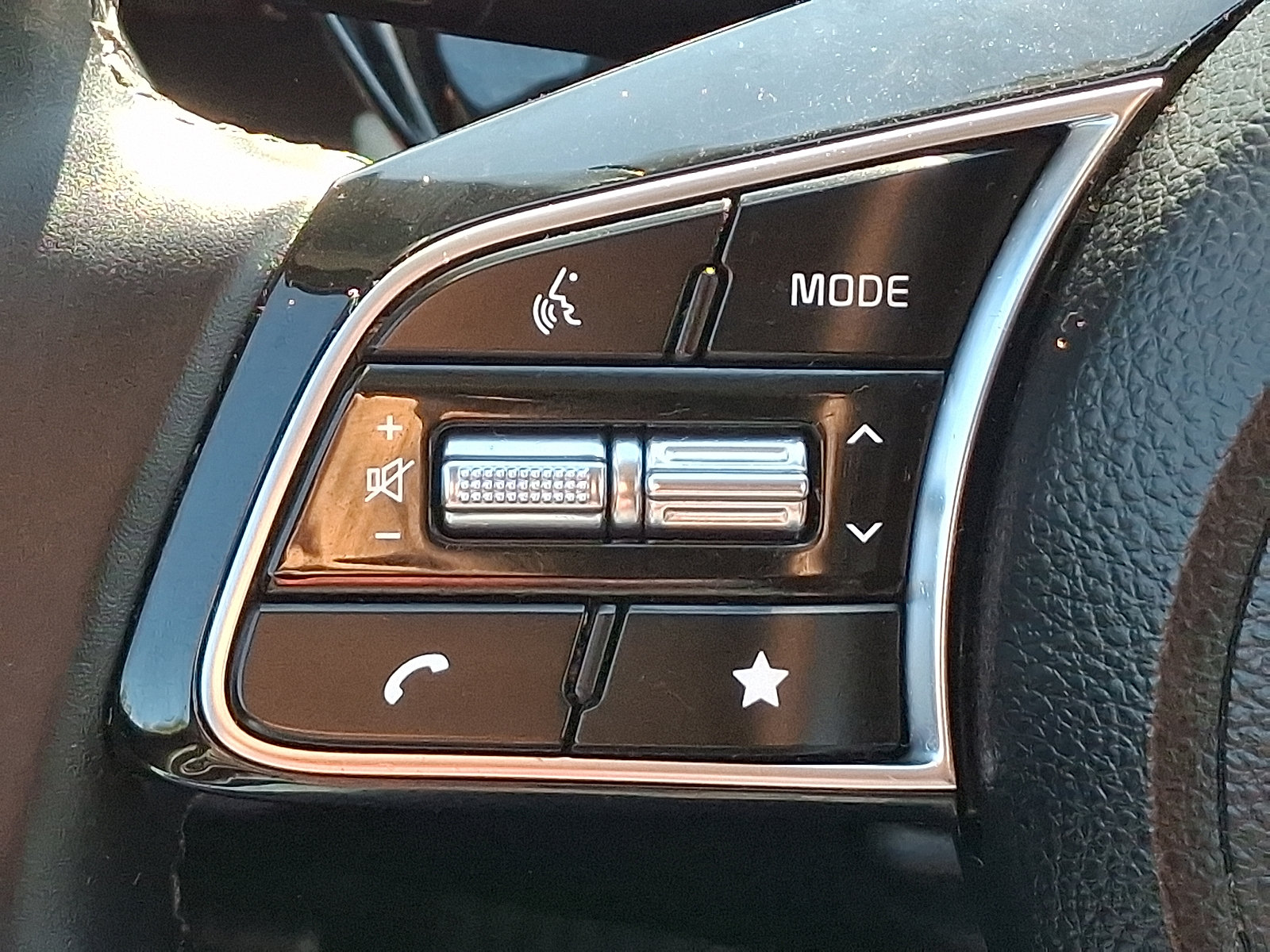 Used 2024 Kia Seltos S AWD/4WD image 21