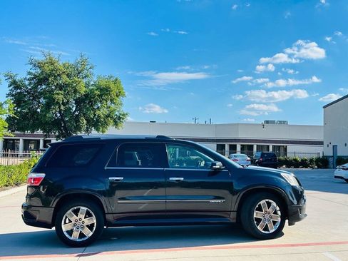 Used 2011 GMC Acadia Denali FWD image 10