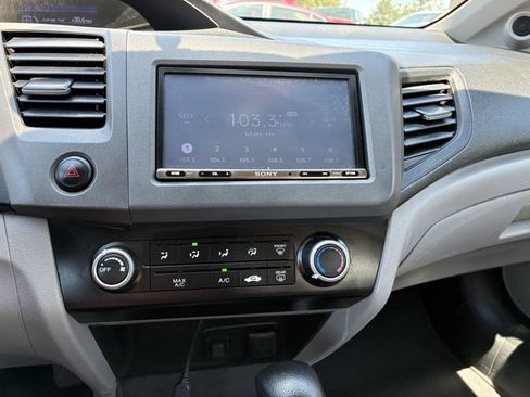 Used 2012 Honda Civic LX image 10
