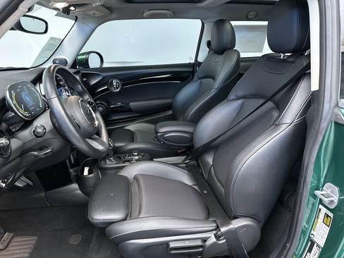 Certified 2024 MINI Cooper SE image 12