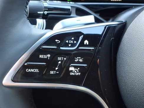 Used 2026 Mercedes-Benz E 350 4MATIC Sedan image 15