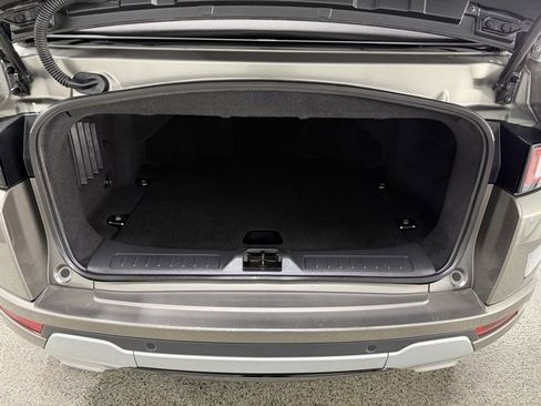 Used 2019 Land Rover Range Rover Evoque SE Dynamic image 13