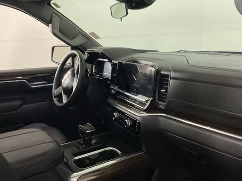 Used 2024 GMC Sierra 1500 Elevation w/ Elevation Premium Package AWD/4WD image 32
