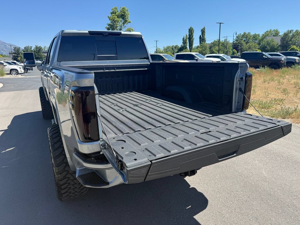 Used 2026 GMC Sierra 3500 Denali Ultimate AWD/4WD image 13