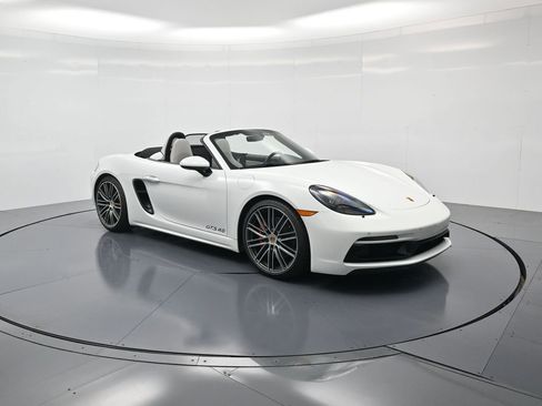 Used 2025 Porsche 718 Boxster GTS image 32