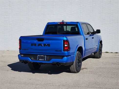 New 2026 RAM 1500 4x4 Crew Cab image 4