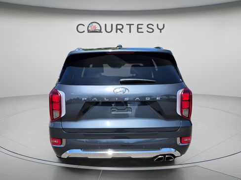 Used 2020 Hyundai Palisade Limited FWD image 4