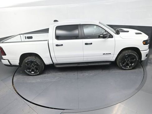 New 2026 RAM 1500 Express image 18