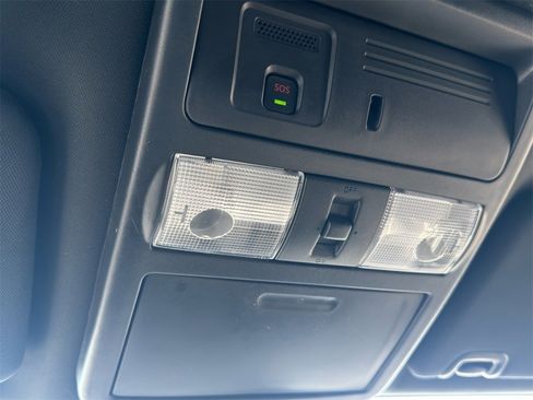 Used 2021 Nissan Titan PRO-4X image 25