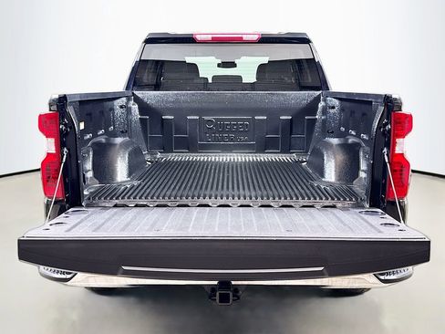 Used 2023 Chevrolet Silverado 1500 LT AWD/4WD image 24
