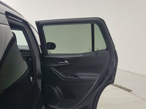 Used 2026 Chevrolet Equinox RS image 29