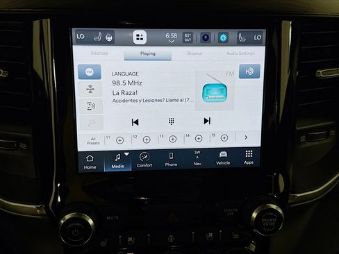 Used 2024 RAM 1500 Laramie image 17