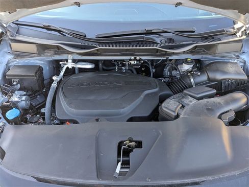 Used 2025 Honda Odyssey Sport-L image 40