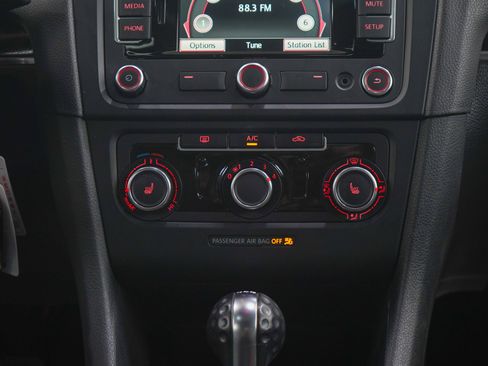Used 2014 Volkswagen GTI Driver's Edition FWD image 16