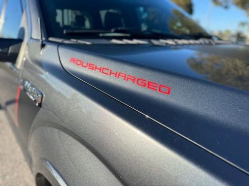 Used 2019 Ford F150 Lariat w/ Equipment Group 502A Luxury image 19